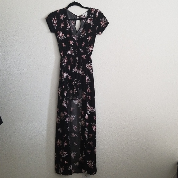 Black Maxi Dress - Picture 1 of 3